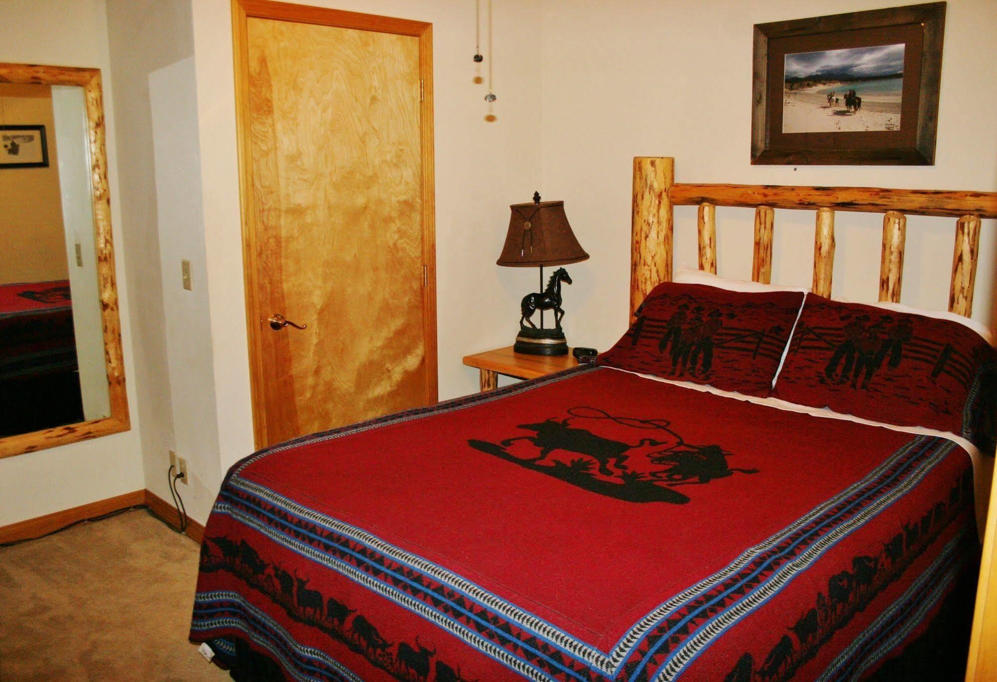 Вилла Bar W Guest Ranch Уайтфиш Экстерьер фото